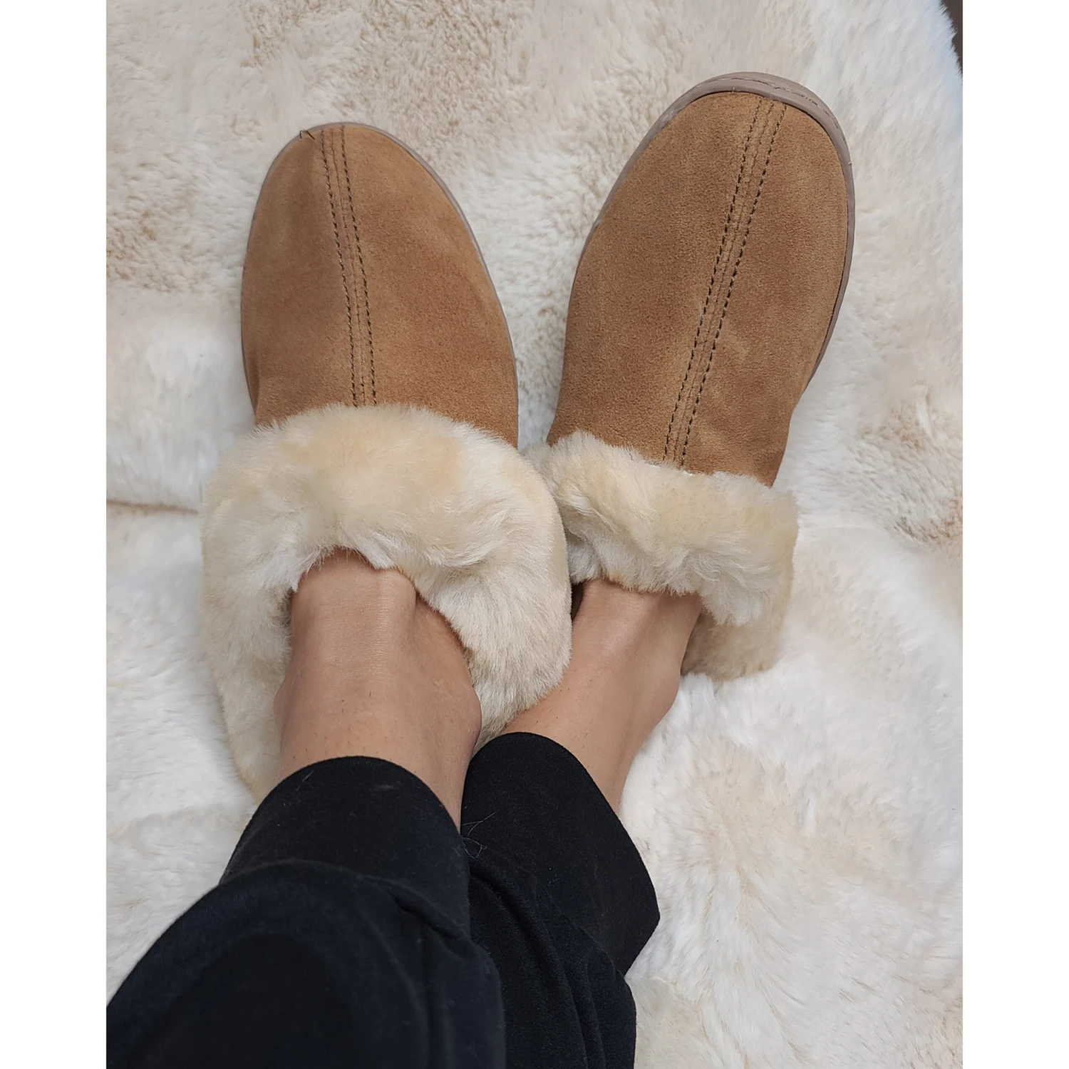 Minnetonka Moccasins Tan Sheep Skin Mule Slippers 3 Minnetonka Moccasins Tan Sheep Skin Mule Slippers