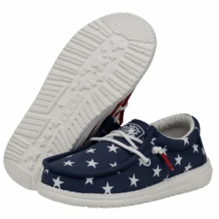 Heydude Hey Dude Youth Wally American Flag 16 Heydude Hey Dude Youth Wally American Flag -Shoe Promotion Store 40046 9CW WALLYYOUTHPATRIOTIC AMERICANFLAG PAIRBOTTOM